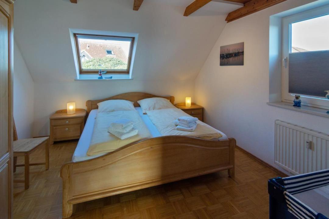 Ferienwohnung-Noerddiek-Strandnaehe-Meerblick Norddeich  Buitenkant foto