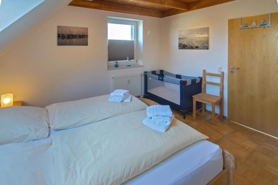 Ferienwohnung-Noerddiek-Strandnaehe-Meerblick Norddeich  Buitenkant foto